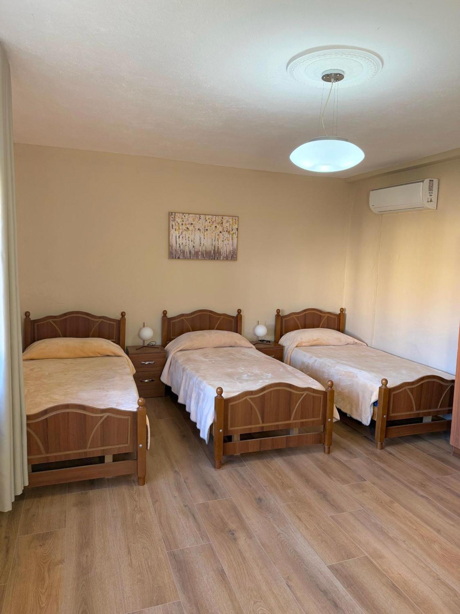 Shkodra Guest House 2 Esterno foto